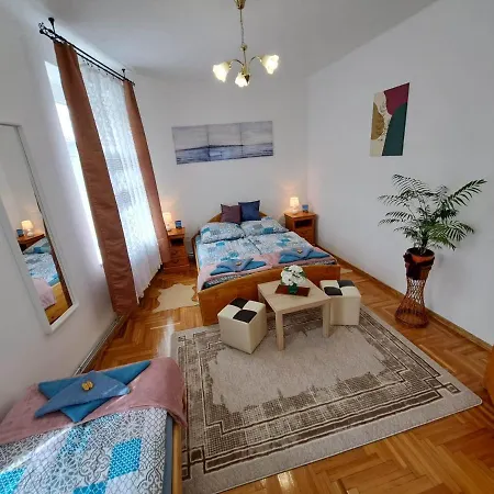 Apartment Kedvencapartman